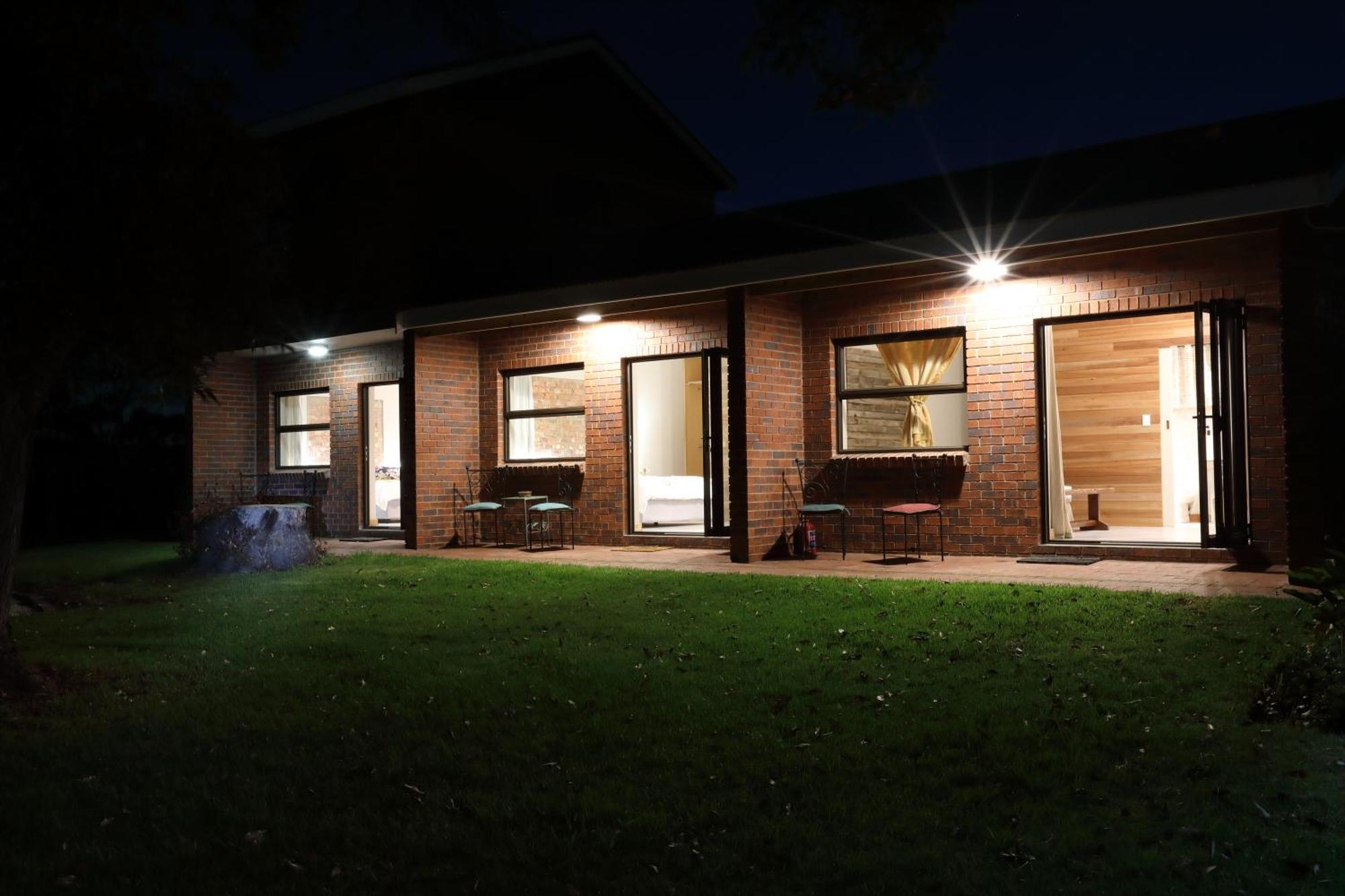 Gemstone Farm Bed & Breakfast เพลตเตนเบิร์กเบย์ ภายนอก รูปภาพ